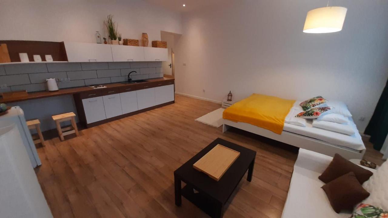 Apartamenty Jednosci 46 Vratislav Exteriér fotografie